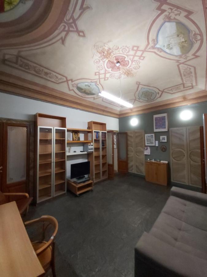 Appartamento Pallavicino Nel Centro Storico Di 克雷莫纳 外观 照片