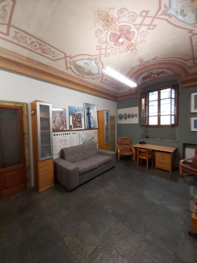 Appartamento Pallavicino Nel Centro Storico Di 克雷莫纳 外观 照片